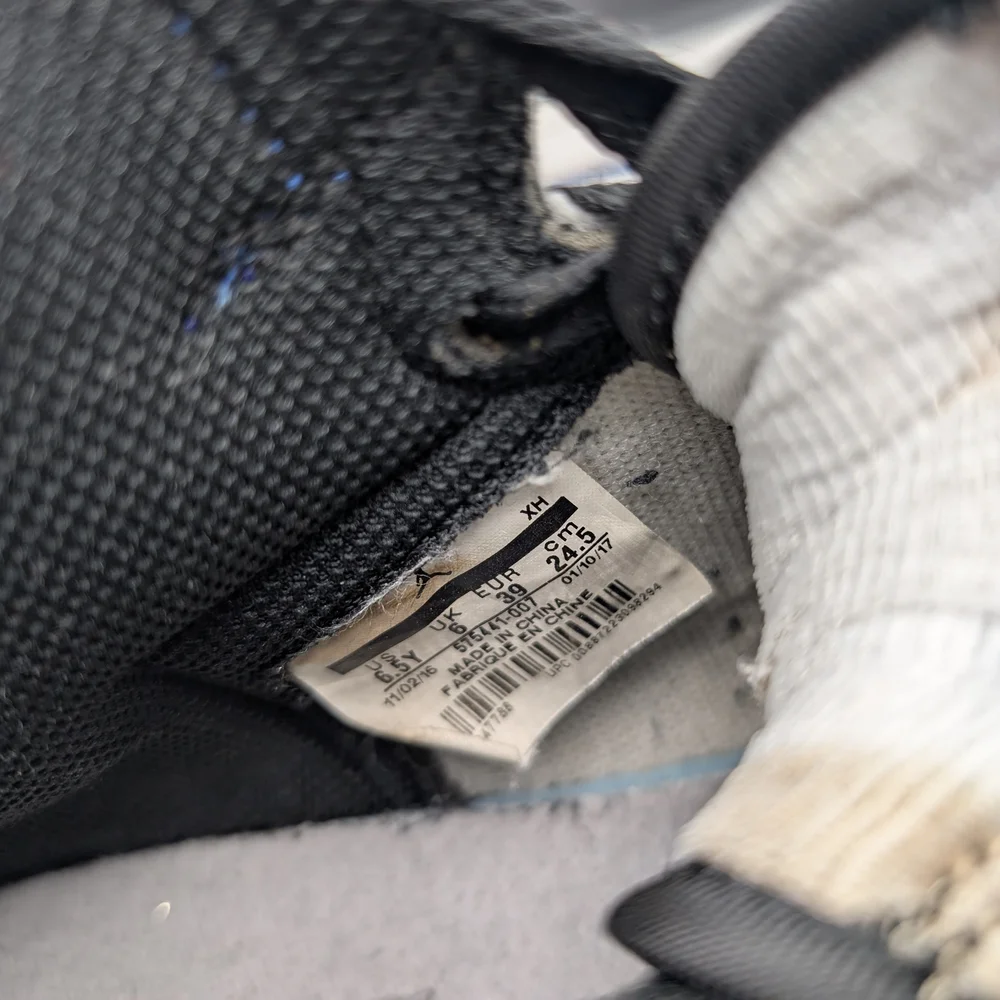 Jordan Men's Black and Blue Sneakers - Picture 7 of 10